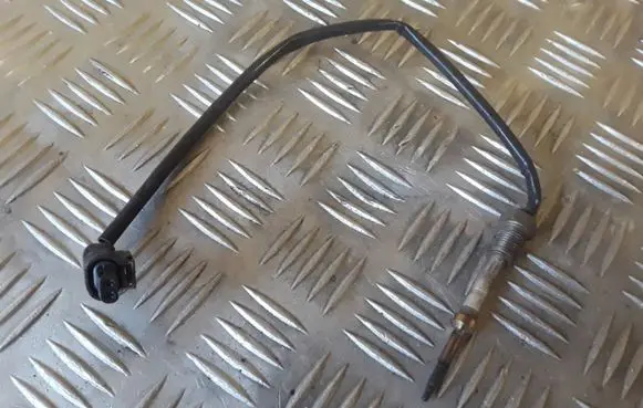 BMW 3 F30 F35 F31 Exhaust gas temperature sensor 7805606 032656001902 2656001902