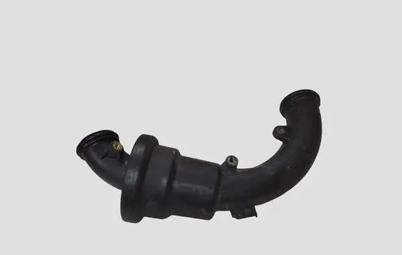 Mercedes-Benz B W246 W242 Intercooler hose/pipe A6511400387