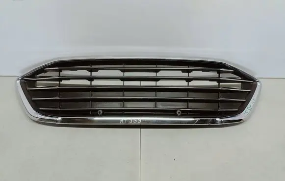 Ford Focus Front bumper upper radiator grill JX7B8C436A AT959