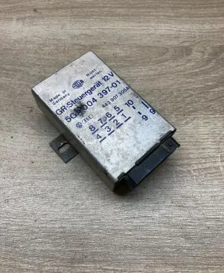 Volkswagen Transporter - Caravelle T4 Lamp washer fluid tank 443907305A 5GA004397