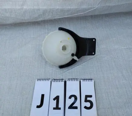 BMW i8 Coolant expansion tank/reservoir 7640831