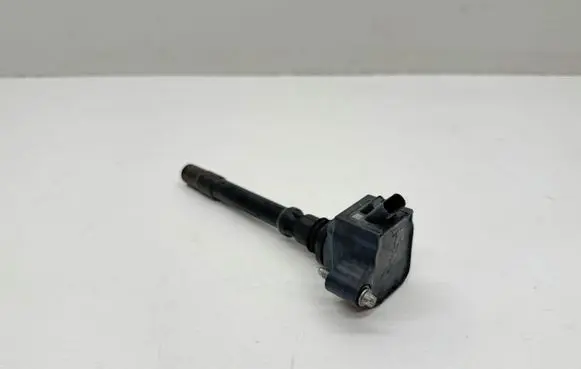 BMW 8 G15 High voltage ignition coil 8692611