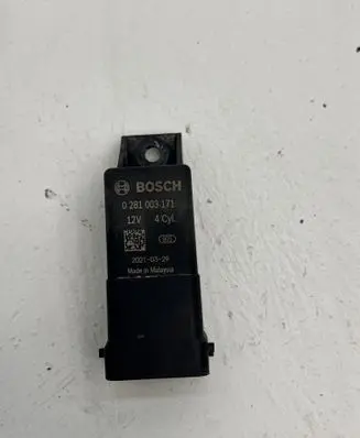 Fiat Ducato Glow plug pre-heat relay 0281003171
