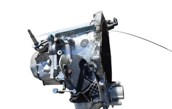 Peugeot Partner Manual 5 speed gearbox 20DP47