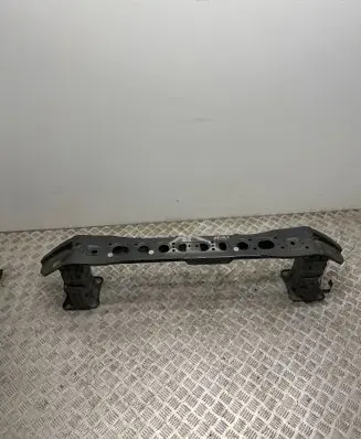 Ford Focus Front bumper cross member F00172803