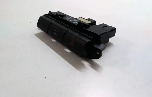 Toyota Avensis T220 Hazard light switch 5544620150