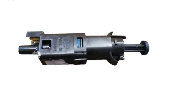 Volvo S40, V40 Brake pedal sensor switch 9146505