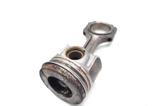 Ford Transit Piston with connecting rod YMF6