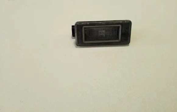 Nissan Qashqai J12 Number plate light 265108990E