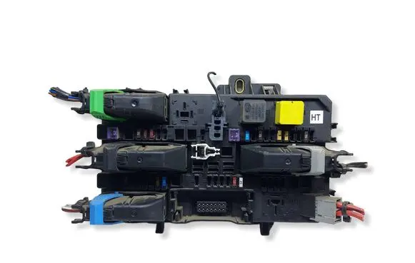 Opel Astra H Fuse module 13222173HTKASACJ 13222173HT