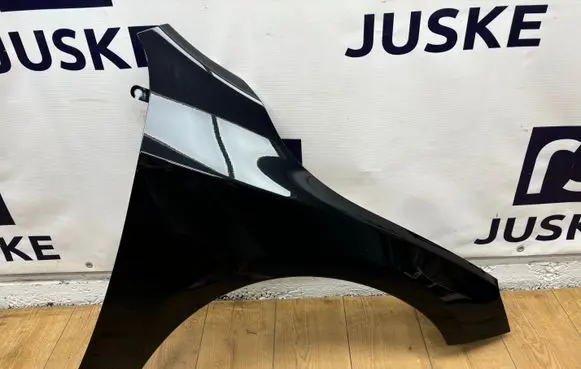 Volvo S60 Fender