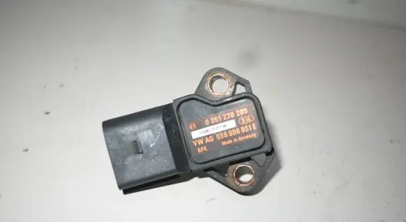 Audi A4 S4 B8 8K Air pressure sensor 0261230209