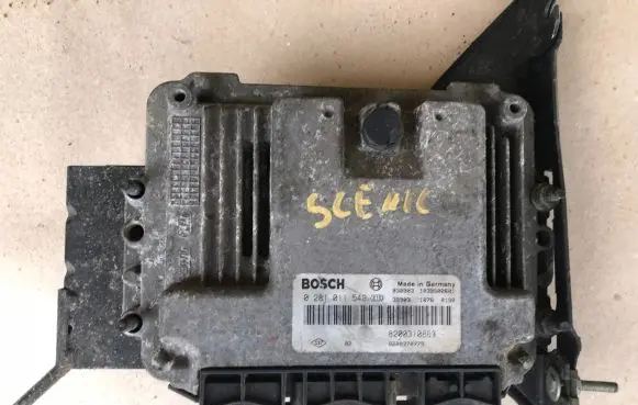 Renault Scenic II - Grand scenic II Engine control unit/module 0281011549