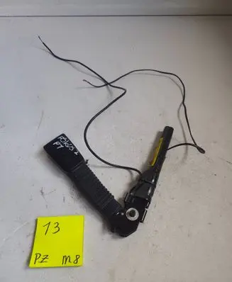 Ford Focus Rear seatbelt buckle 89324782