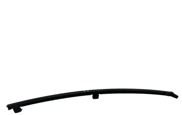 Toyota RAV 4 (XA40) Rear door windshield rail 