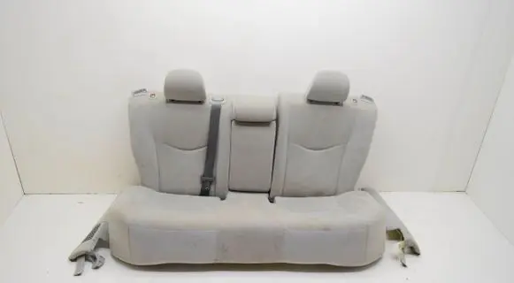 Toyota Prius (XW30) Rear seat 