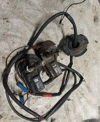 Volvo 240 Headlight wiper motor 0390206744 0390206751