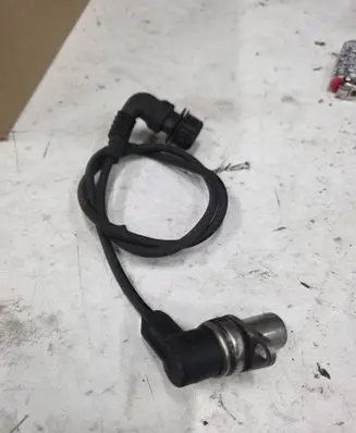 BMW 3 E46 Camshaft position sensor 1732635