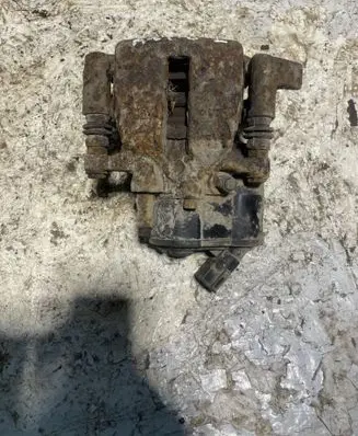 Audi A6 S6 C6 4F Rear brake caliper