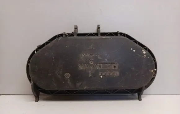 Volkswagen Sharan Headlight/headlamp dust cover 1305239198