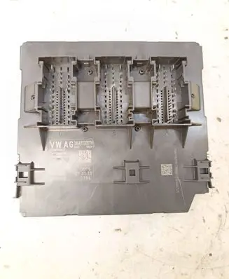 Volkswagen PASSAT B7 Comfort/convenience module 3AA937087N 5WK50513 BCMPQ47