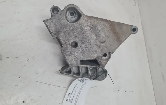 Volkswagen PASSAT B6 Engine mounting bracket 03G199207G