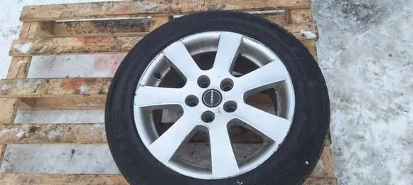 Toyota Corolla Verso AR10 R16 alloy rim 
