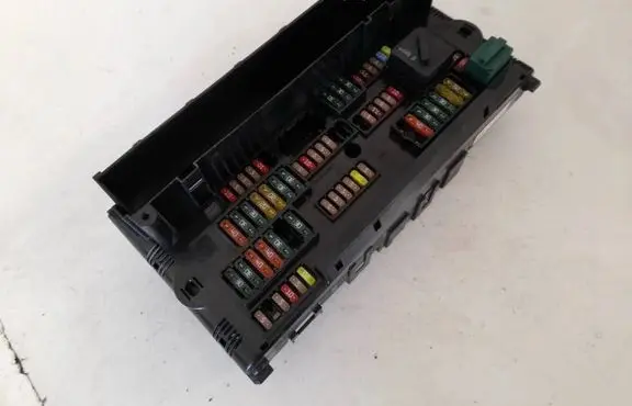 BMW 5 GT F07 Fuse box set 923442101 9234421-01