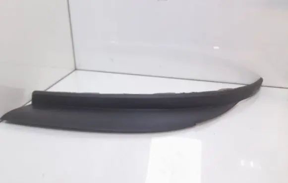 Opel Astra J Front bumper lip 13264407