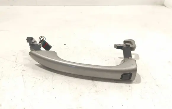 Mercedes-Benz E W211 Front door exterior handle