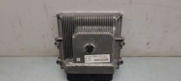 Opel Crossland X Engine control unit/module 9815023380