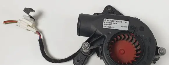 Mercedes-Benz C W204 Engine control unit/module fan A2049060015