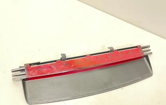 Audi A6 S6 C6 4F Third/center stoplight 4F5945097