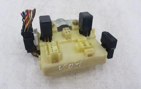 Mitsubishi Pajero Sport I Fuse module NOCODE MB183865 1759D