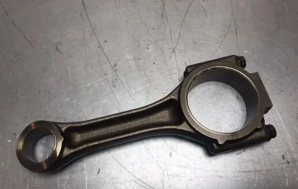 Volkswagen Crafter Connecting rod/conrod 