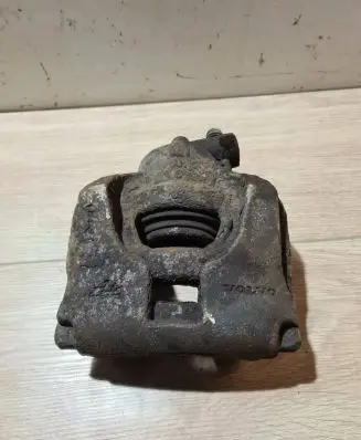 Volvo S80 Front brake caliper