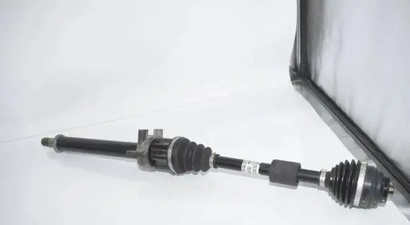 BMW 2 F46 Front driveshaft 8643364 31608643364 8611930