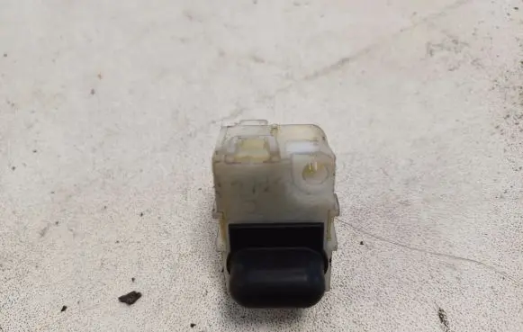 Audi A4 S4 B5 8D Sun solar sensor 8D0907539