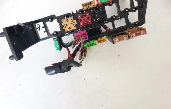 Audi A6 S6 C5 4B Fuse box set 8d1937545