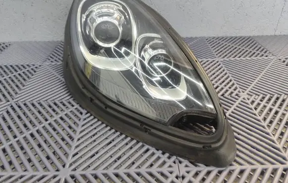 Porsche Macan (95B) Headlight/headlamp 95B941032AN 7606200002 100200007639