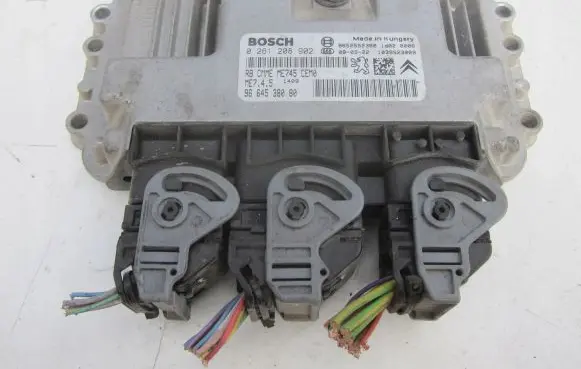 Citroen C3 Engine control unit/module 9664538080 0261208902