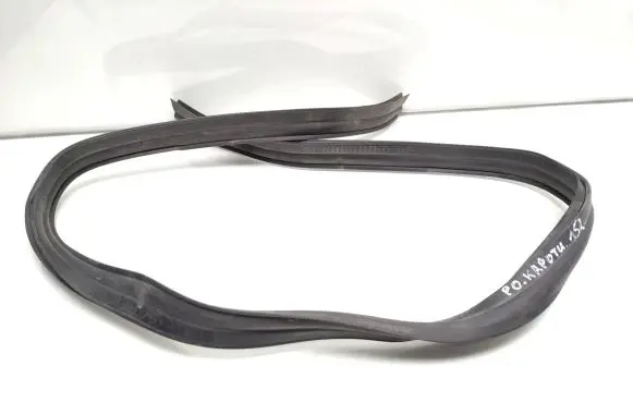 Mercedes-Benz E W211 Engine compartment rubber 0280939706