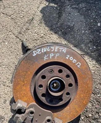Alfa Romeo Giulietta Front wheel hub 50514556 0068
