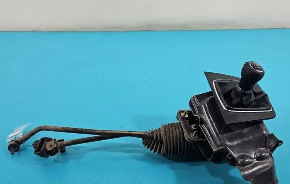 Audi A4 S4 B7 8E 8H Gear shift cable linkage 8E0711025 IMPRK1515344