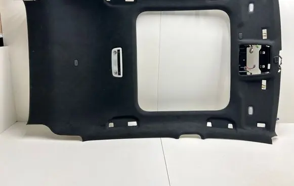 Infiniti Q30 Headlining A064504 620161154 195063770