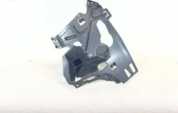 Volvo XC60 Front bumper mounting bracket 32234931
