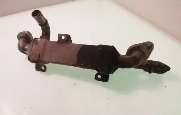Ford Galaxy EGR valve cooler 038131513C