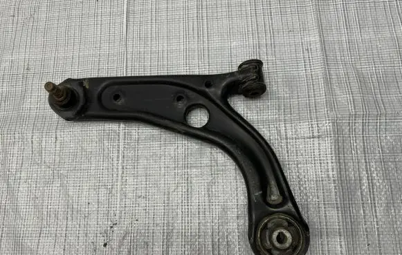 Fiat Panda III Front control arm