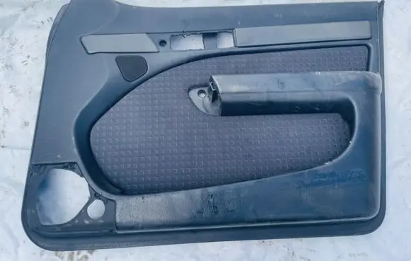 Audi A6 S6 C4 4A Front door card panel trim 4a0867106