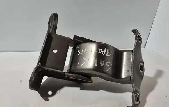 Renault Trafic III (X82) Loading door lower hinge 904108626R 93458937